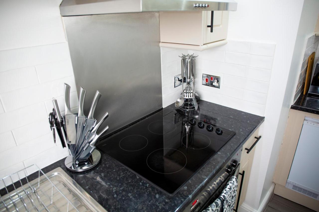 Modern Townhouse Apartment With Free Parking And Wifi Stratford-upon-Avon Eksteriør bilde